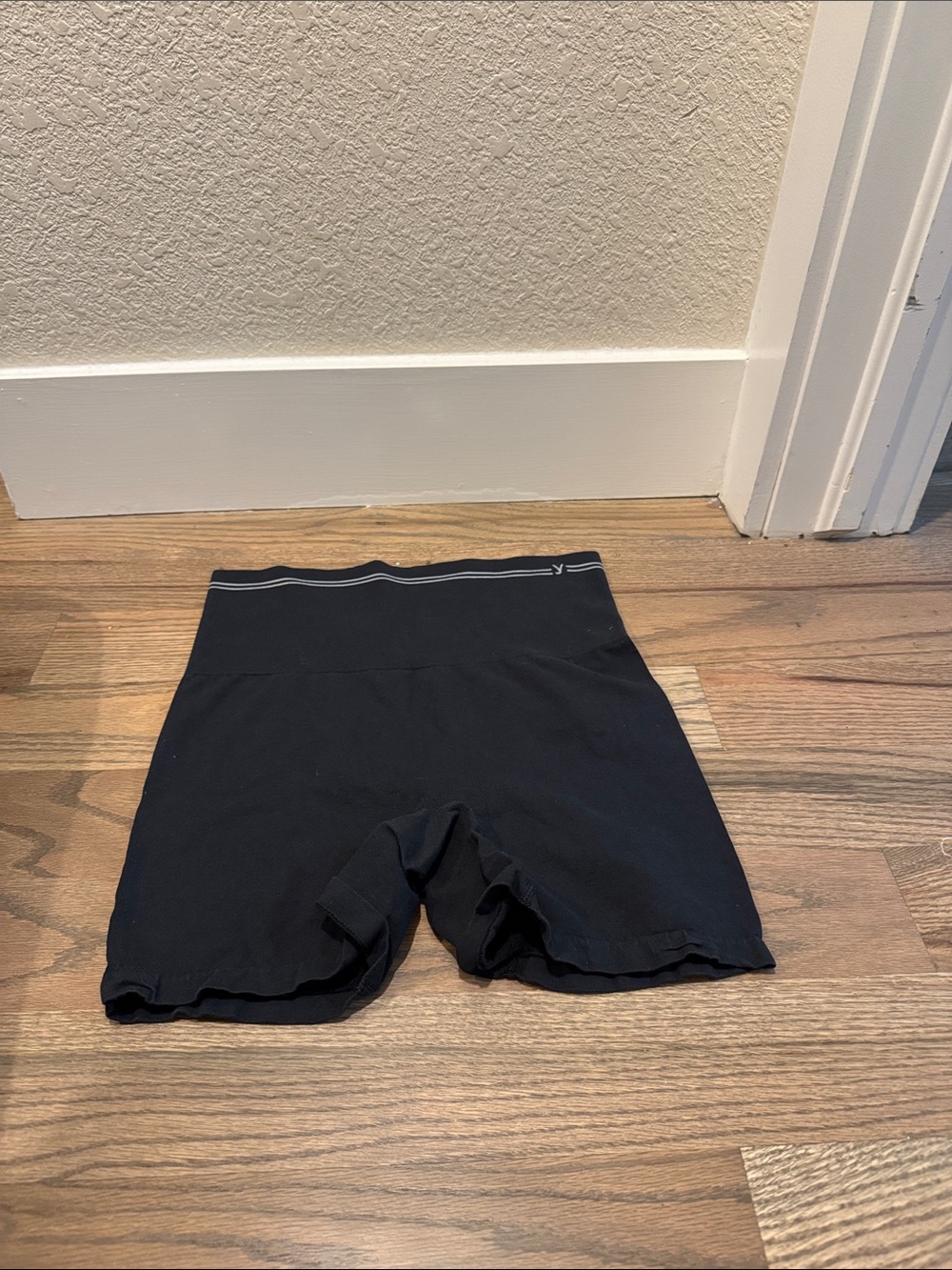 High-Waist Seamless Shaping Shorts - Black